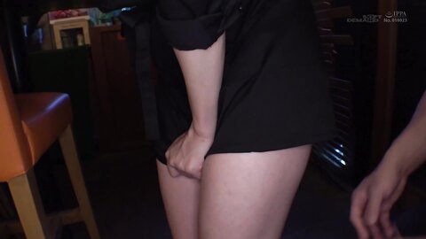 SDTH-028 With high -speed SA ... on a route bus ... at BAR in business ... in a place where you should never...