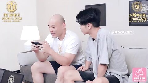 蜜桃传媒PMC245兄弟设局班主任-唐茜