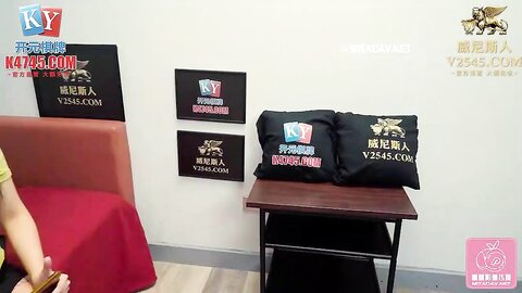 蜜桃传媒PMC250巨乳小姨强上亲外甥-唐雨菲