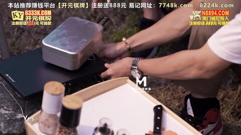 野外露初Tent1说走就走的约会露淫趣