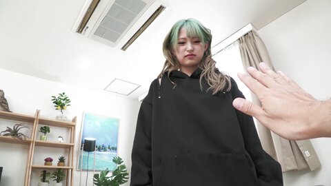 CRNX-070 [4K] Hair -colored emerald super nasty monster!!Gal Slut Mitsuki Reverse Nan brought in SEX Mitsuki...