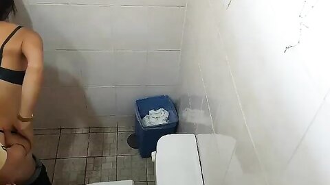 2017-09-15 15 05 21 1 t7qNBHTRz6 V xFh