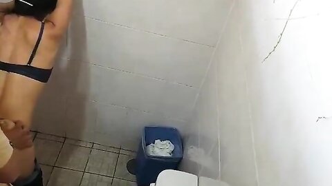 2017-09-15 15 05 21 1 t7qNBHTRz6 V xFh