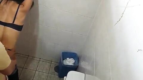 2017-09-15 15 05 21 1 t7qNBHTRz6 V xFh