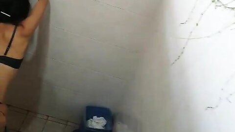 2017-09-15 15 05 21 1 t7qNBHTRz6 V xFh