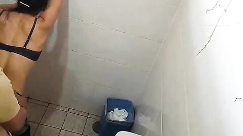 2017-09-15 15 05 21 1 t7qNBHTRz6 V xFh