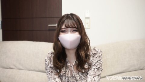 3085318-1 Exclusive18 years old First year nursing school student part-time job as a maid at a maid cafe