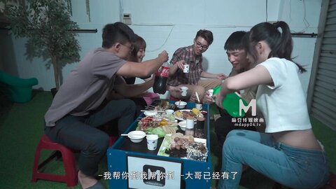 MD-0255月光下的中秋乱伦-林嫣