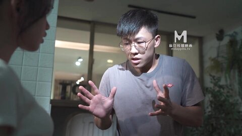 MD-0255月光下的中秋乱伦-林嫣