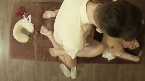 MDWP-0030抛弃闺蜜的私人按摩-莫夕慈