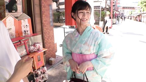 200GANA-2789 Seriously soft, first photo. 1849 [Holiday of high school teachers] Nampa the yukata girls found...