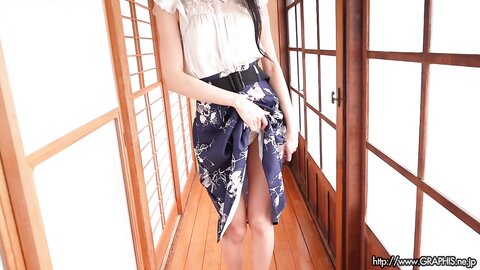 Graphis Gals Umi Yatsugake 八掛うみ - Girl like a doll Clip 03 - 1280x HD