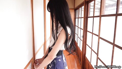 Graphis Gals Umi Yatsugake 八掛うみ - Girl like a doll Clip 03 - 1280x HD
