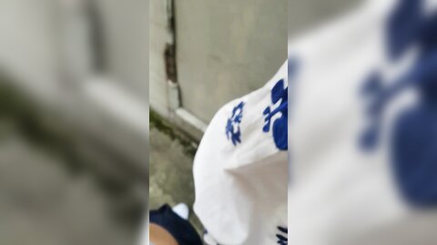 2017-10-27 22 43 14 1 1NfkKHyCrohvPAEE