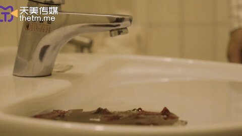 天美传媒TMW074痴女幽灵阴魂不散