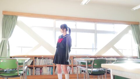 2022-02-27 もっっとセーラ服動画????‍???????? [1G2V-345.66MB] (2)