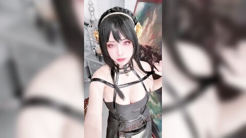 [Cosplay] Byoru - Yor Forger Shiny Dress (Spy x Family) (8)