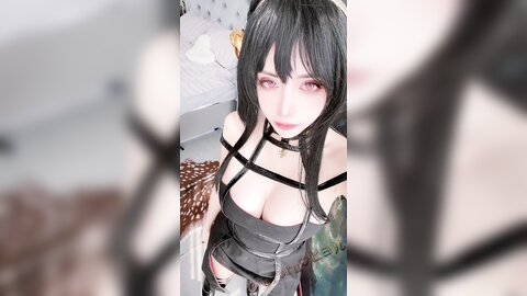 [Cosplay] Byoru - Yor Forger Shiny Dress (Spy x Family) (8)
