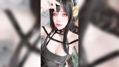 [Cosplay] Byoru - Yor Forger Shiny Dress (Spy x Family) (8)