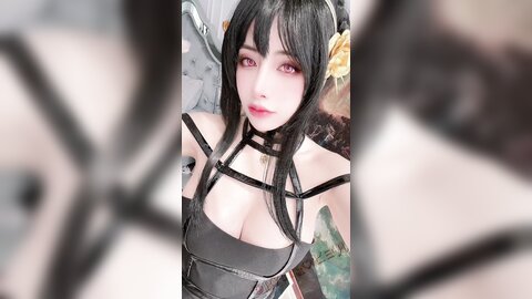 [Cosplay] Byoru - Yor Forger Shiny Dress (Spy x Family) (8)