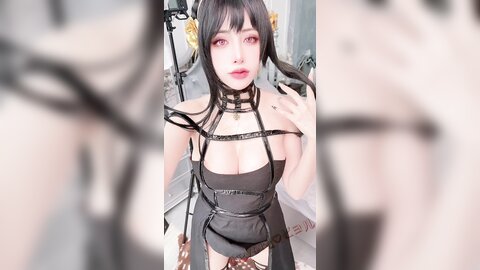 [Cosplay] Byoru - Yor Forger Shiny Dress (Spy x Family) (4)