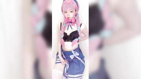 2022-11-26 おっぱい丸出しでおねだり????⚓️ [4P1V-59.82MB]