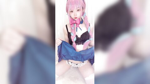 2022-11-26 おっぱい丸出しでおねだり????⚓️ [4P1V-59.82MB]