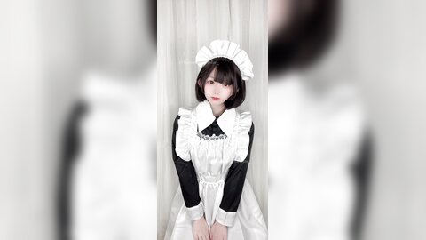2023-01-27 専属メイドさんがあなたをたっぷり癒してくれる…???? 【オナサポASMR衣装】 [10P1V-70.93MB]