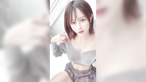 2022-09-29 もっっと自撮り動画???????? [1G4V-329.88MB]