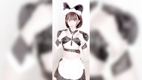 2022-09-02 えっちなメイド犬???? [4P1V-41.47MB]