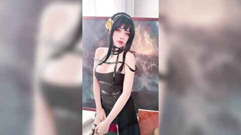 [Cosplay] Byoru - Yor Forger Shiny Dress (Spy x Family) (6)