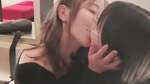 2022-05-29 もっっと可愛い子とちゅー動画????‍???????? [1P3V-87.69MB]