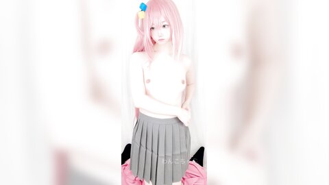 2023-01-07 【動画】超過激????どんどん脱いじゃう過激動画???????? [1P1G1V-72.53MB]