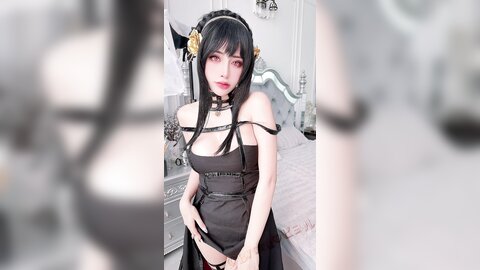 [Cosplay] Byoru - Yor Forger Shiny Dress (Spy x Family) (5)