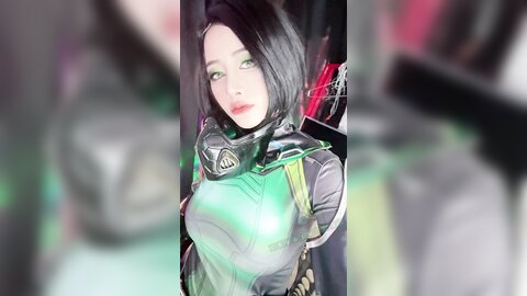 [Cosplay] Byoru - Viper (Valorant) (5)