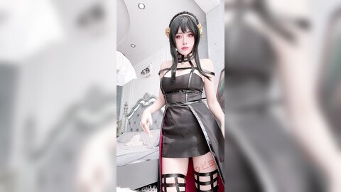 [Cosplay] Byoru - Yor Forger Shiny Dress (Spy x Family) (7)