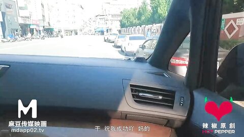 Chinese Girl Fucked In The Car