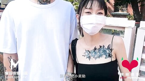 Chinese Girl Fucked In The Car
