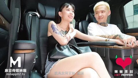 Chinese Girl Fucked In The Car