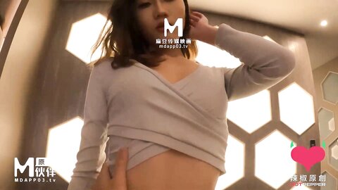 Chinese Skinny And Horny Girl Hardcore Video