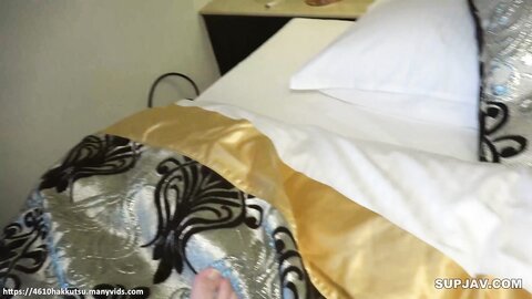 4130356 Uncensored and vaginal camera with ★ privilege ♀90 Gen. Eki is invited by her friend and makes her AV debut! She cries her eyes out because she`s physically and mentally at her limit because of her un...