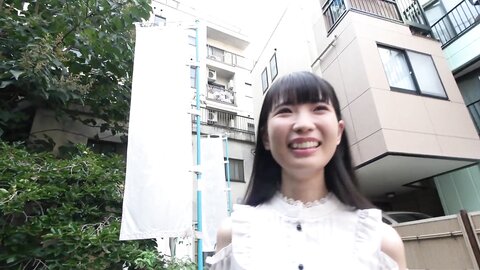 GUN-895 Inappropriate Pretend Peeing Nana Kisaki