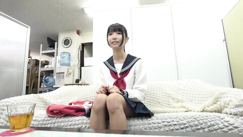 GUN-895 Inappropriate Pretend Peeing Nana Kisaki