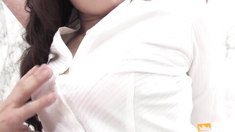 Guy Licks Japanese Girl While She Masturbates With A Vibrator On The Be