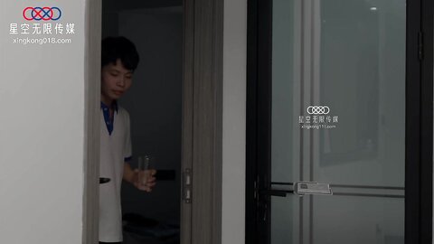 星空传媒XKTV102后妈为了得到儿子的认可主动献身