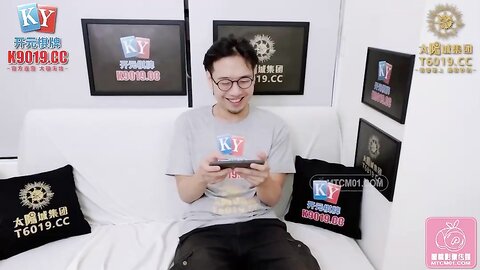 蜜桃影像PME203外甥女发骚勾引亲舅舅