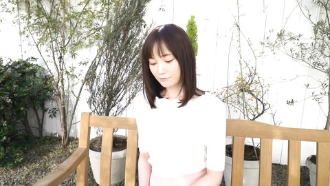 REBD-550 Momo Pink First Love - Momo Honda