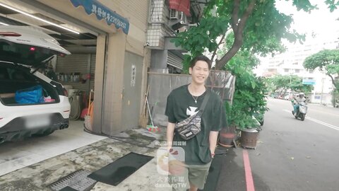 大像传媒之老闆娘的背德巨乳-啤兒