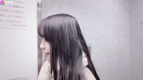 微密圈WMOG-012亚冠赛后绝顶中出
