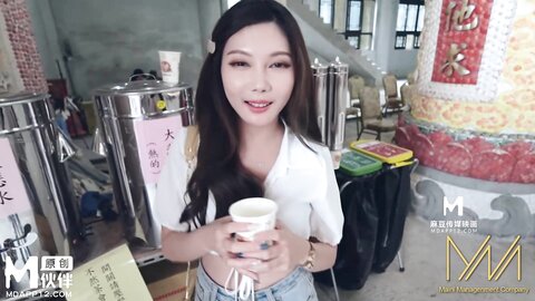 麦尼传媒NI-005无套中出我的宝贝骚女友